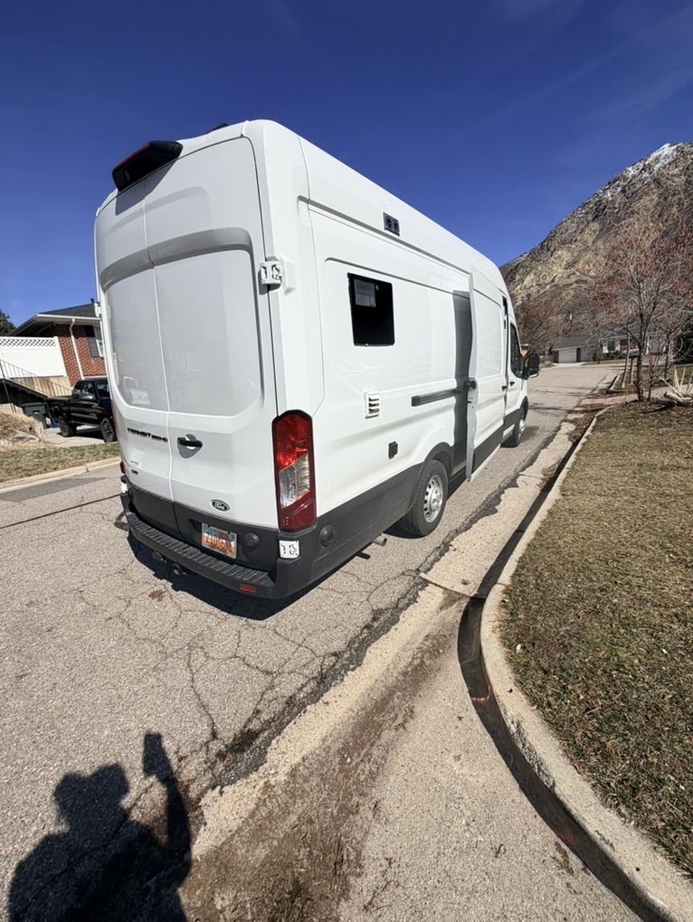 2026 Grooming Van