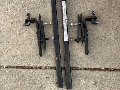 Equalizer/stabilizer hitch