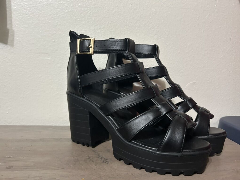 Size 9 heels