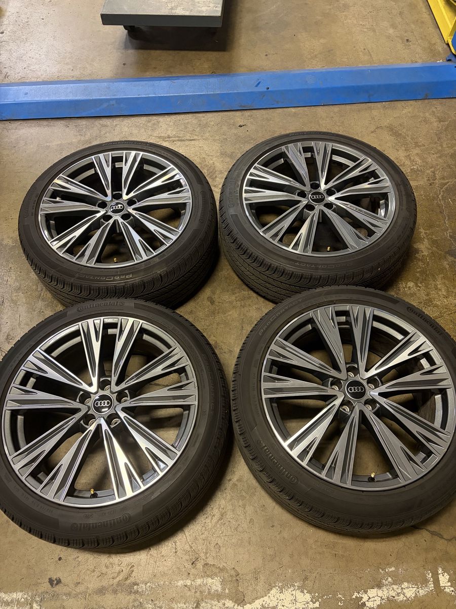 OEM AUDI A6 Wheel and continental tires 255/40/20