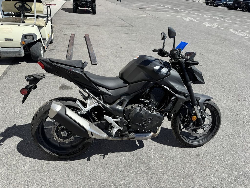 2025 Honda® CB750 Hornet