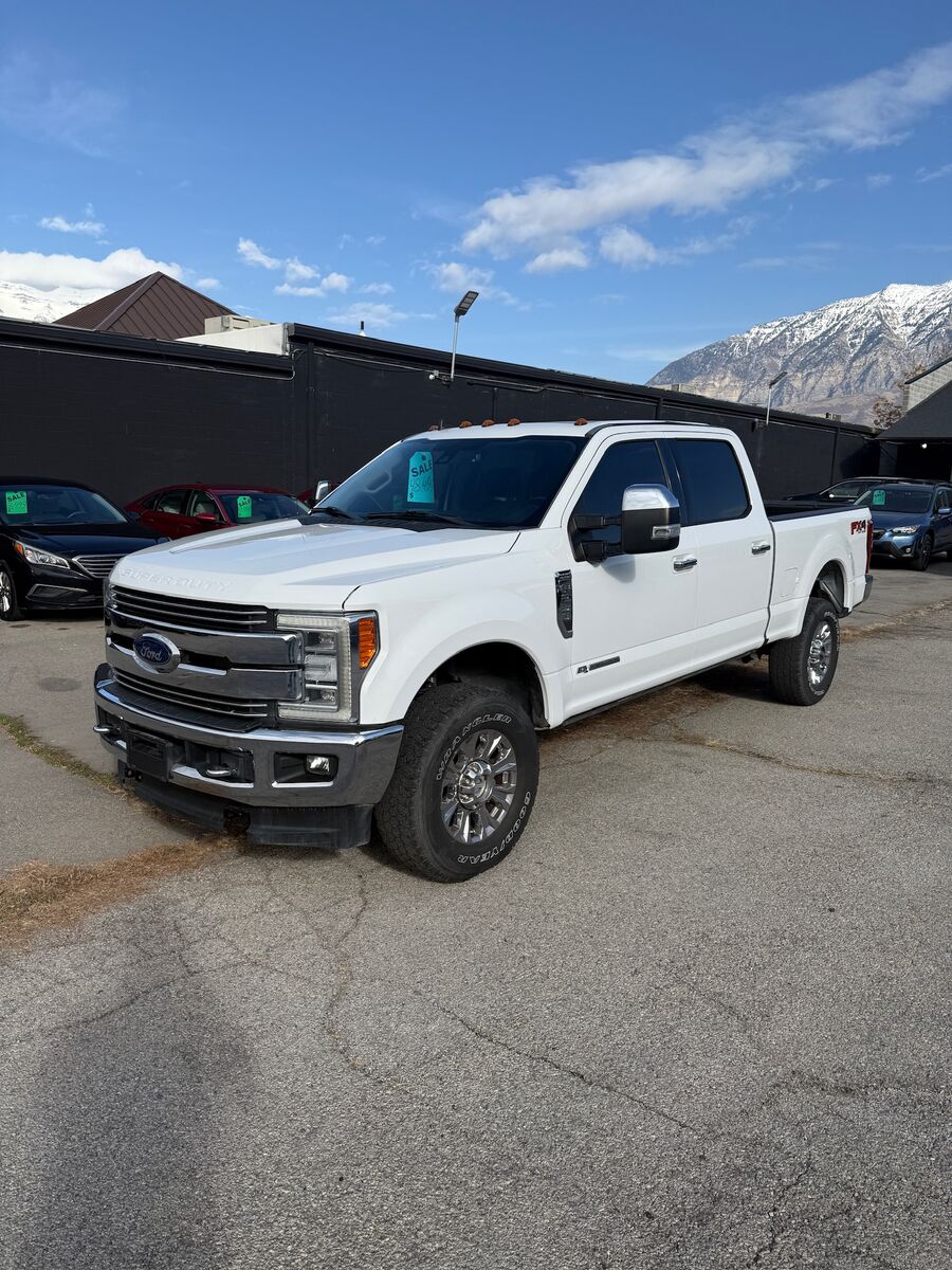 2019 Ford F-250 Super Duty Lariat