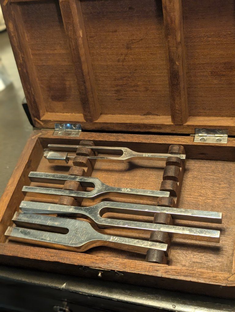 Sklar Vintage Tuning Forks 4pc Set  2048c, 256C, 1024C, 512C