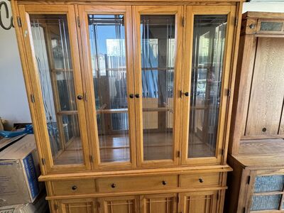 Hutch for sale!
