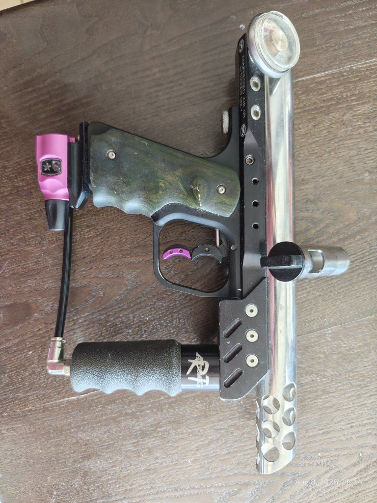Main image 4