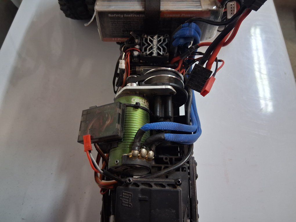 Main image 4