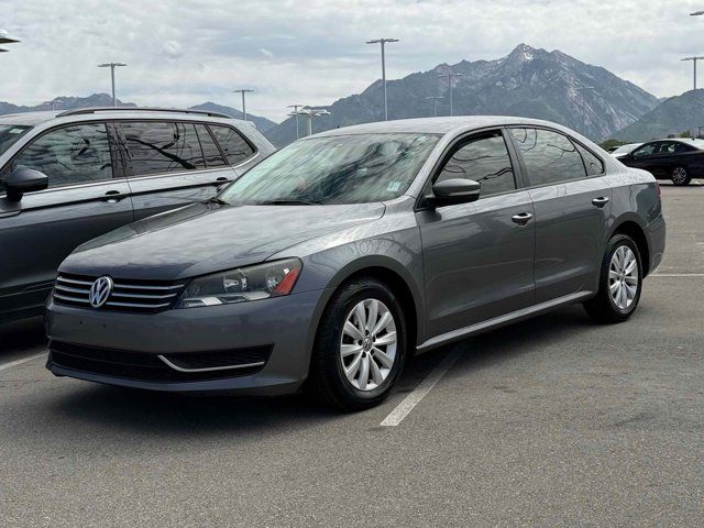 2013 Volkswagen Passat 