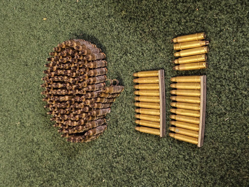 5.56 blanks on belt (M200 blanks)