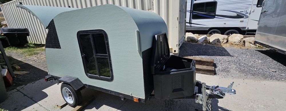 Teardrop Camp Trailer