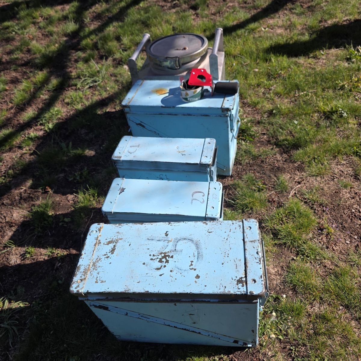 Groover with Ammo Can for Supplies