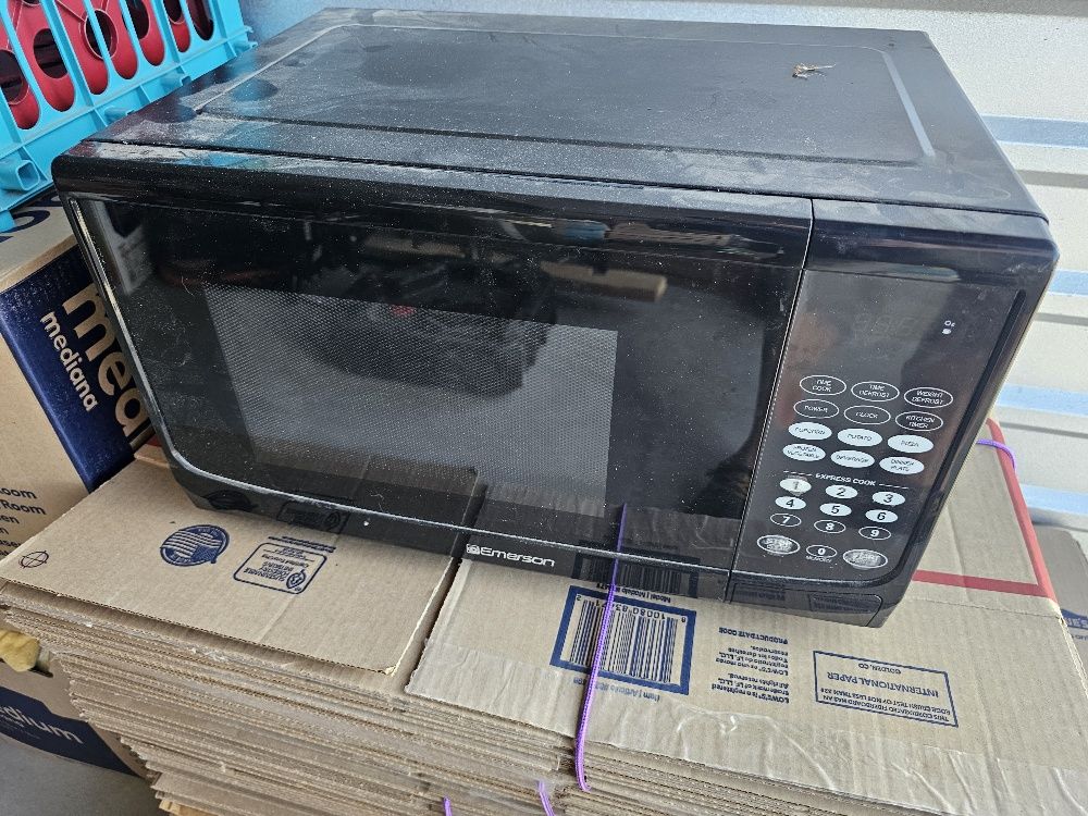Microwave