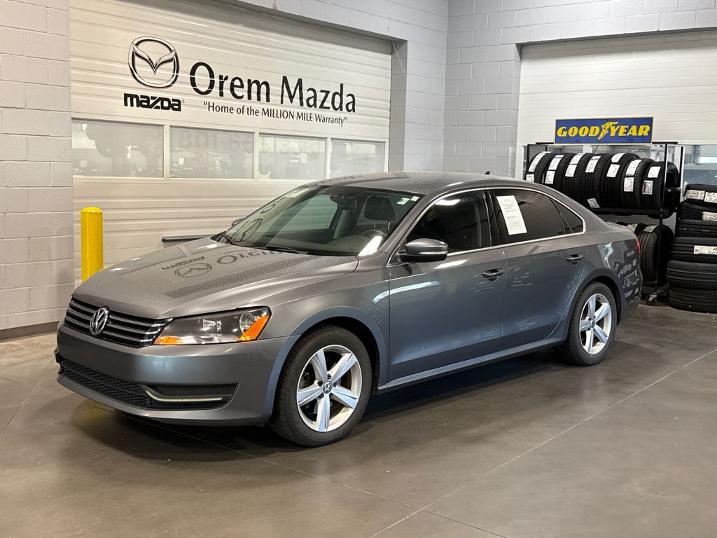 2014 Volkswagen Passat 1.8T SE