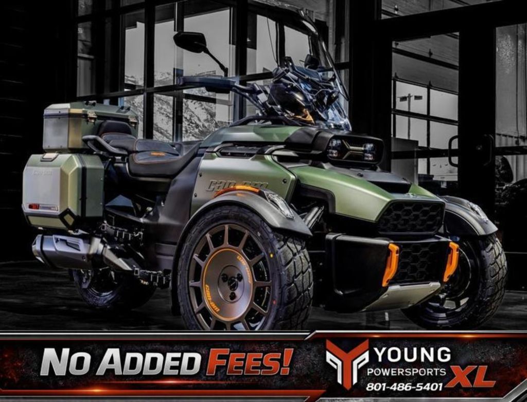 2025 Can-Am® Canyon Redrock