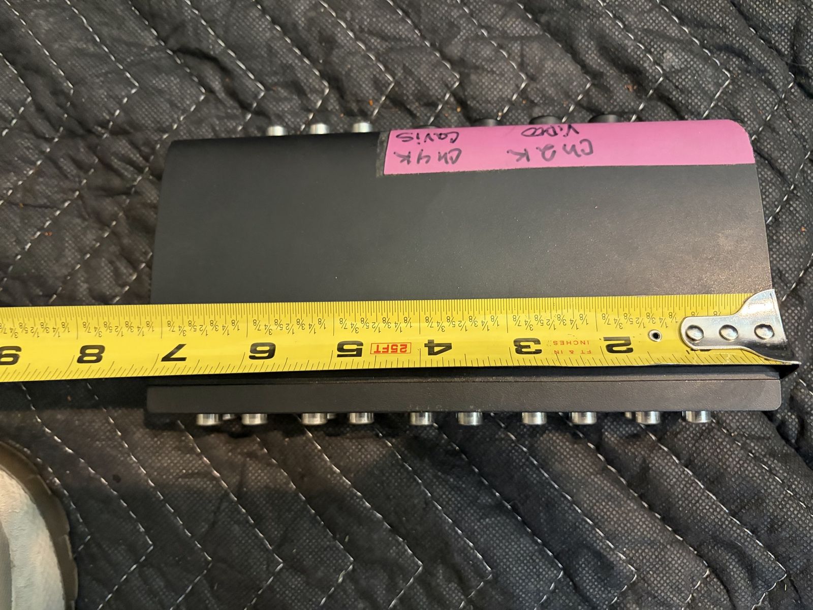 Main image 6