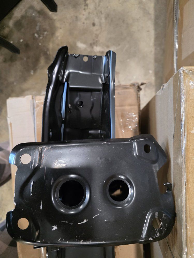 Main image 4