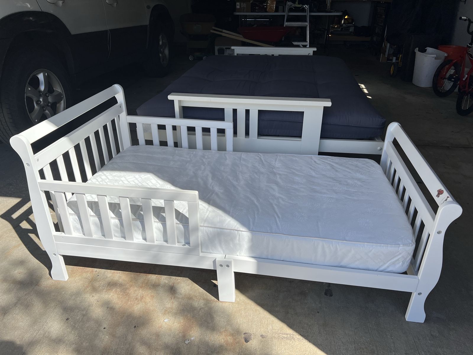 Free Toddler Bed 56" X 29"