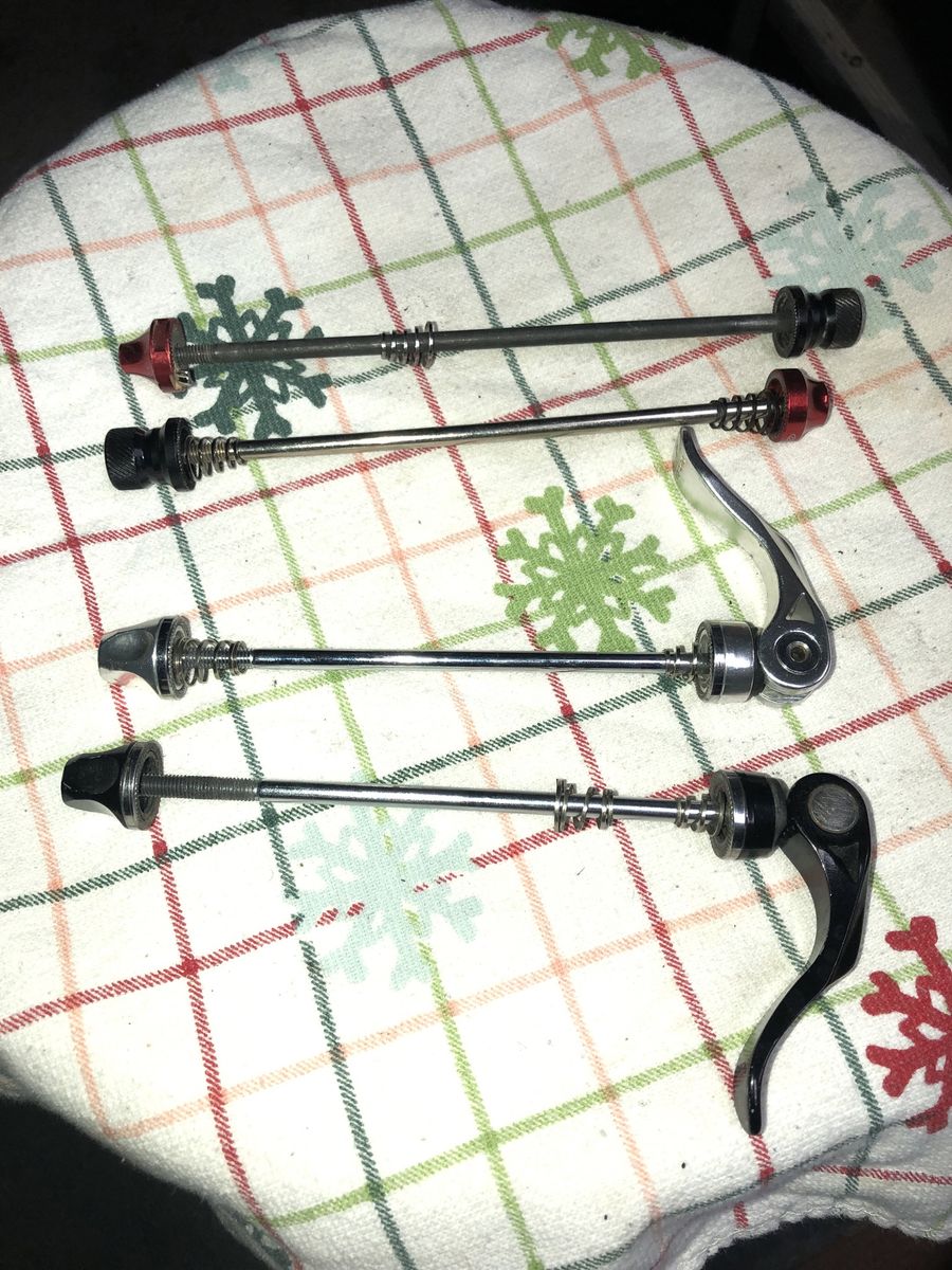 Lite weight QR skewers