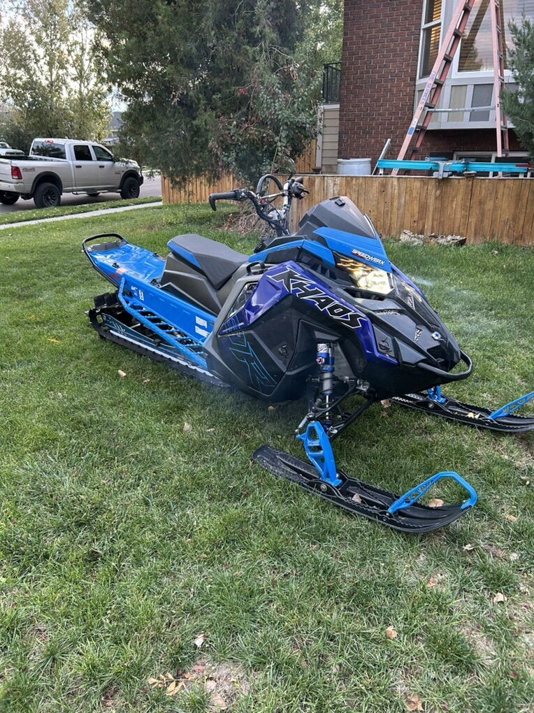 2023 Polaris 9R Khaos