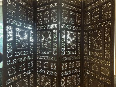 Hand-Carved Wooden Room Divider Screen - Intricate Floral Design, 4 Panels