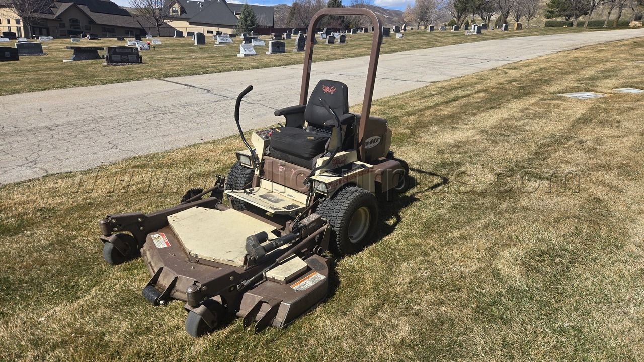 2006 Grasshopper 722D mower