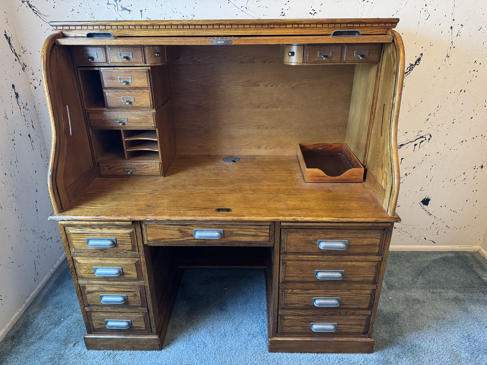 Roll top desk