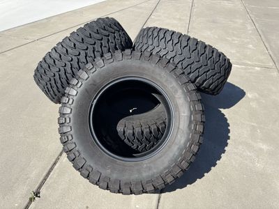 Comforser CF3000 – 35x12.50R18LT – Set of 4