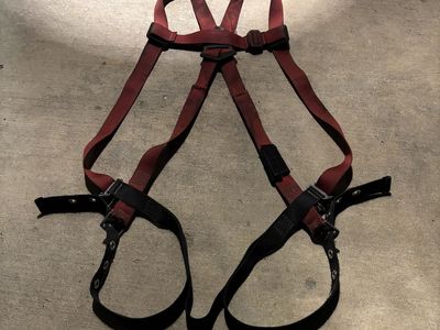 3M Protecta PRO Fall Protection Safety Harness