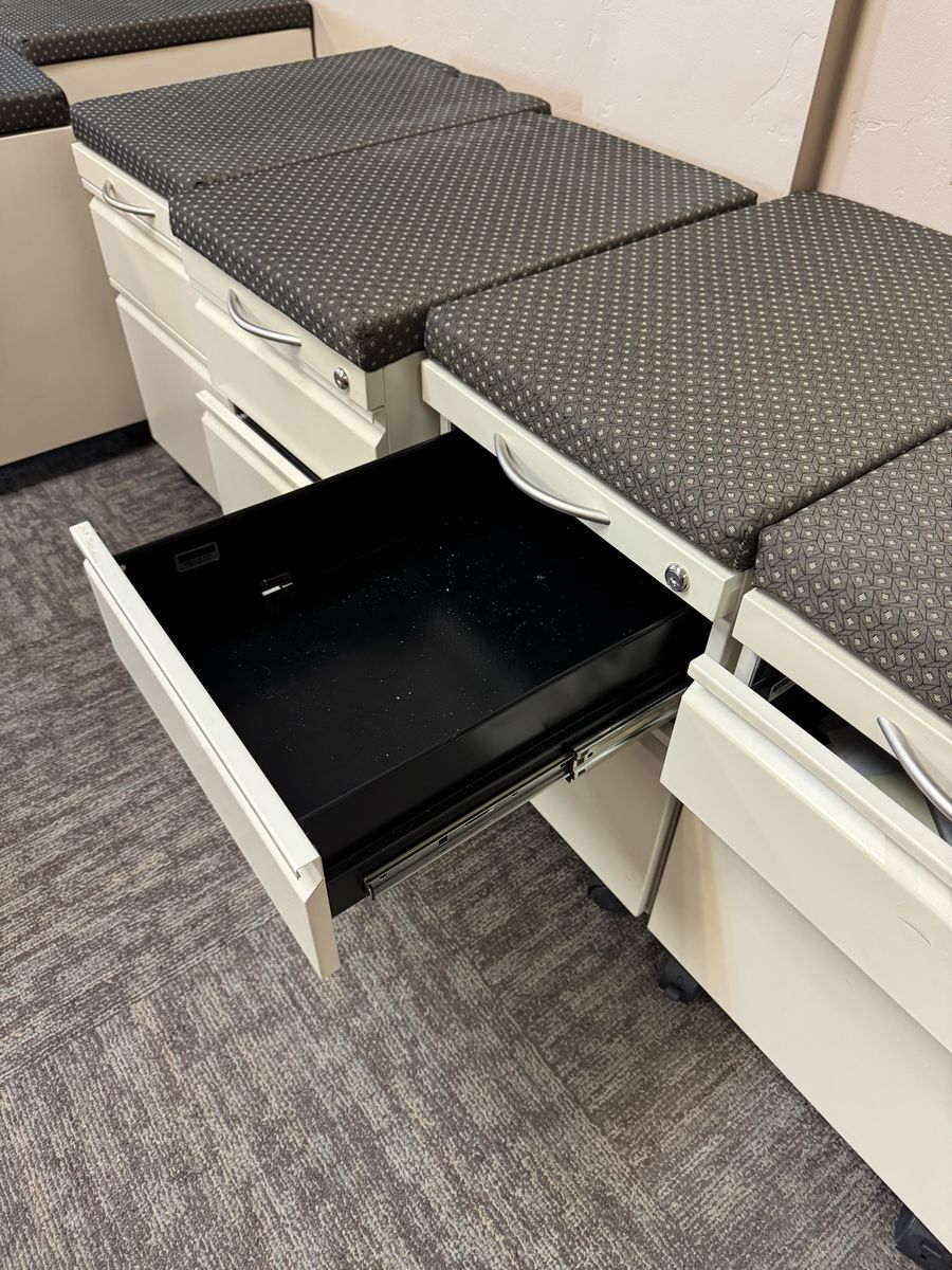 Main image 6