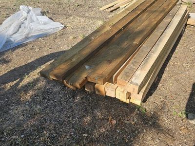 wood for sale 4×4 of 6 and 10 feet and 2×6 of 9 feet