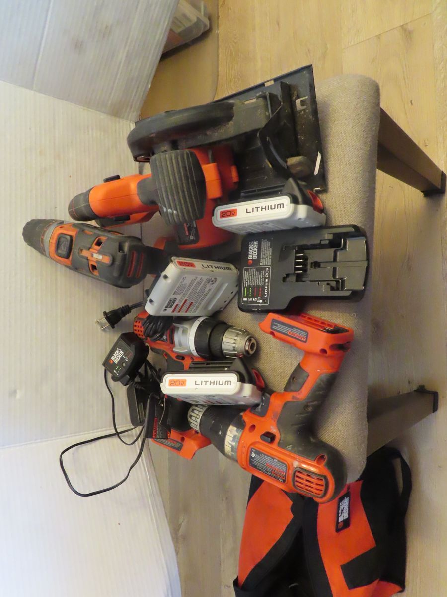 Black & Decker Tool Set w/ 20V batteries, chargers and bag