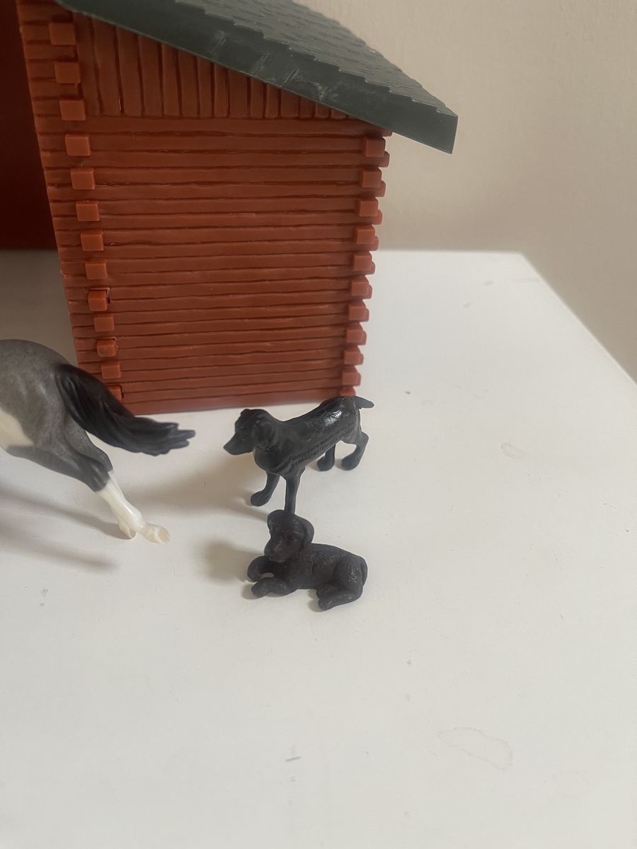 Main image 4