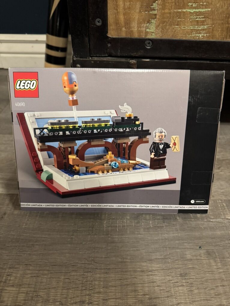 Lego 40690 Tribute To Jules Verne Brand New Sealed