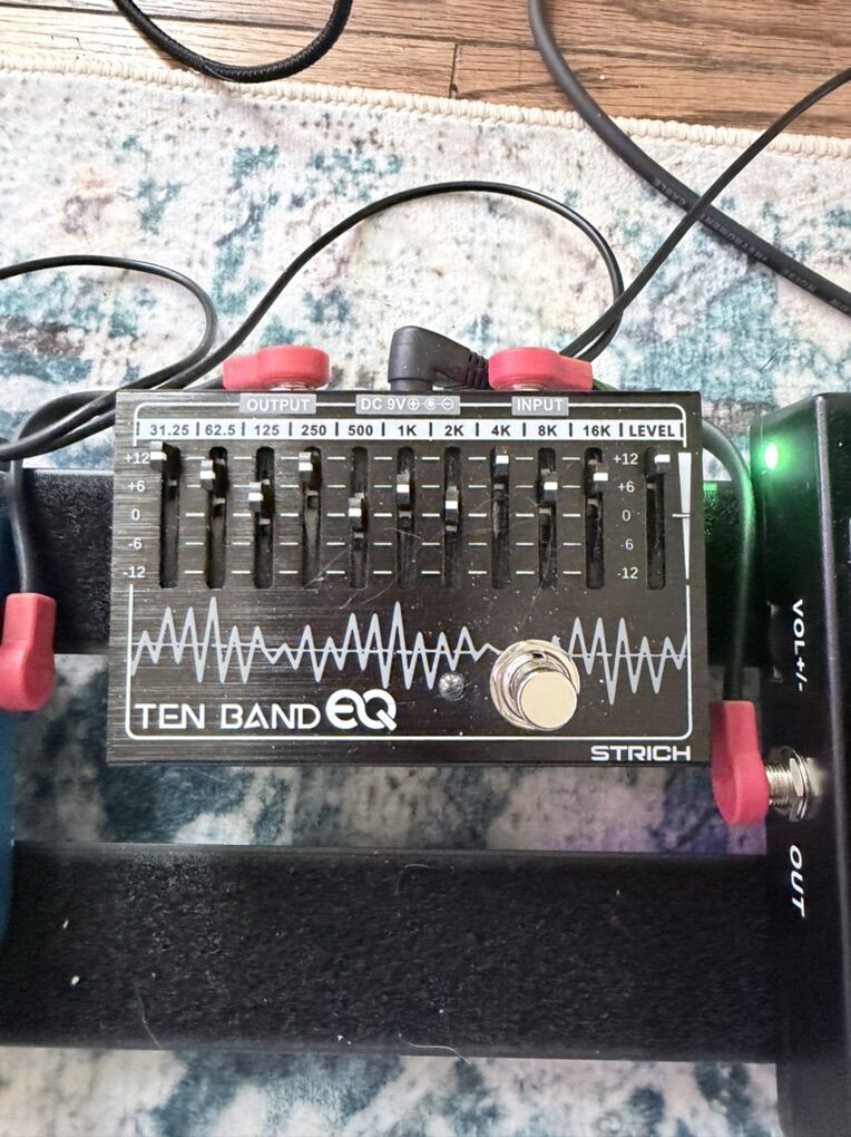 Strich Ten Band EQ Pedal