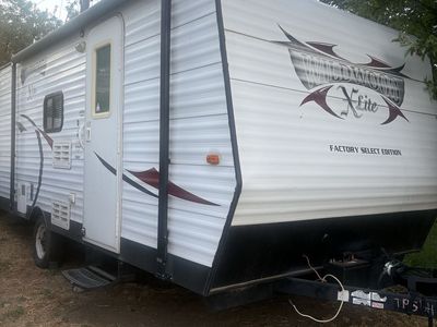 Wildwood X-Lite Factory Select Travel Trailer - Sleeps 4 - Good Condition