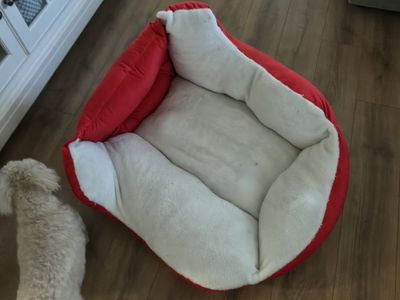 Red and White Sleigh Shaped Plush Pet Bed (For a Small Dog)
