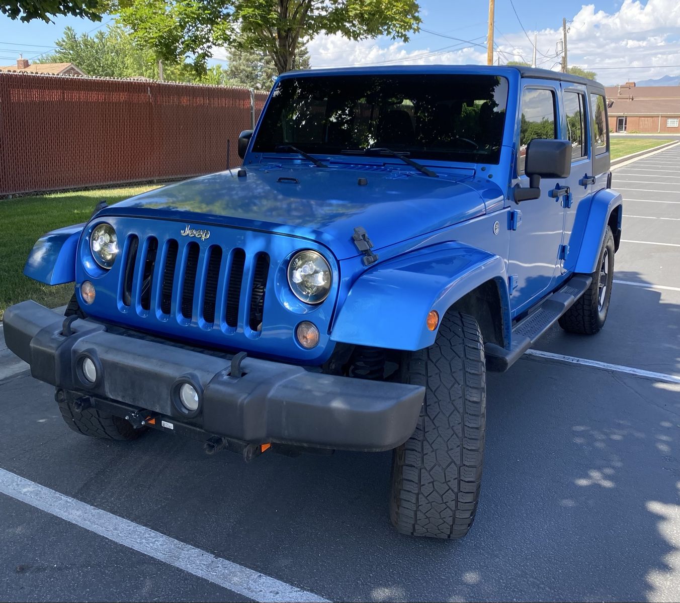 2015 Jeep Wrangler Sahara Towable