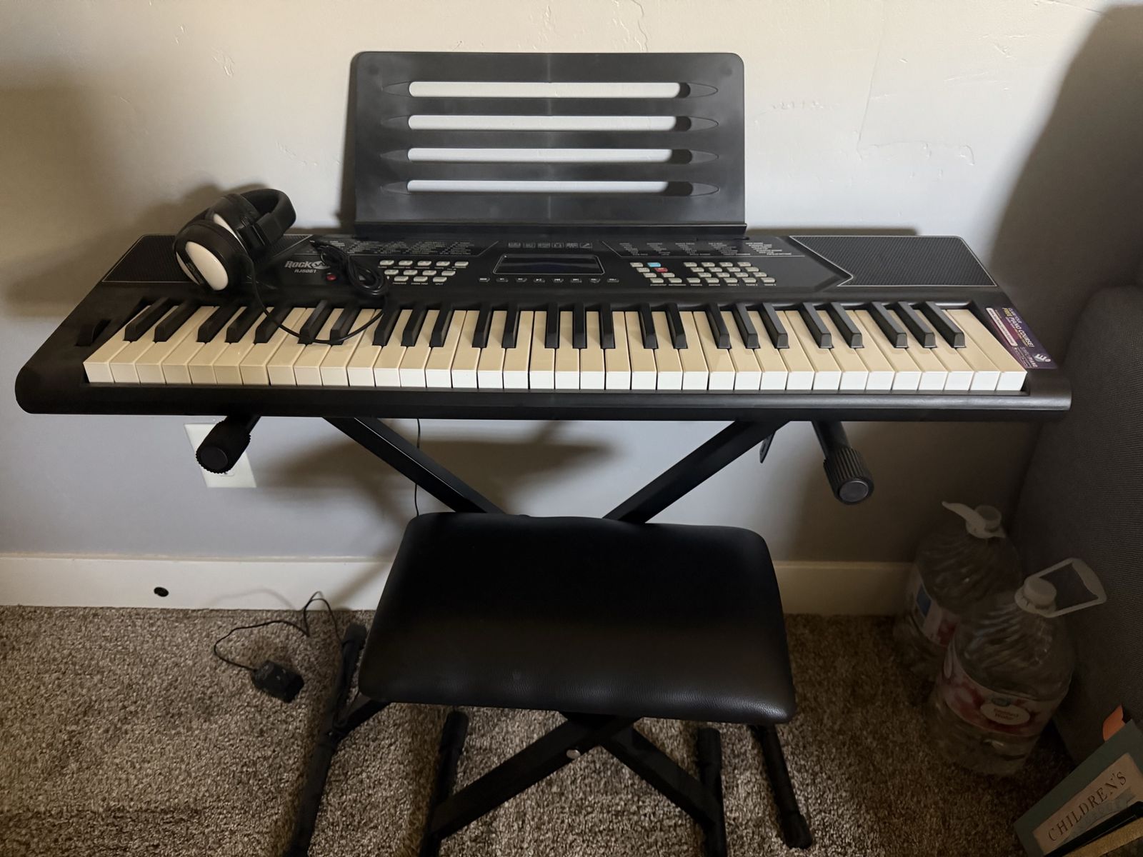 Keyboard piano