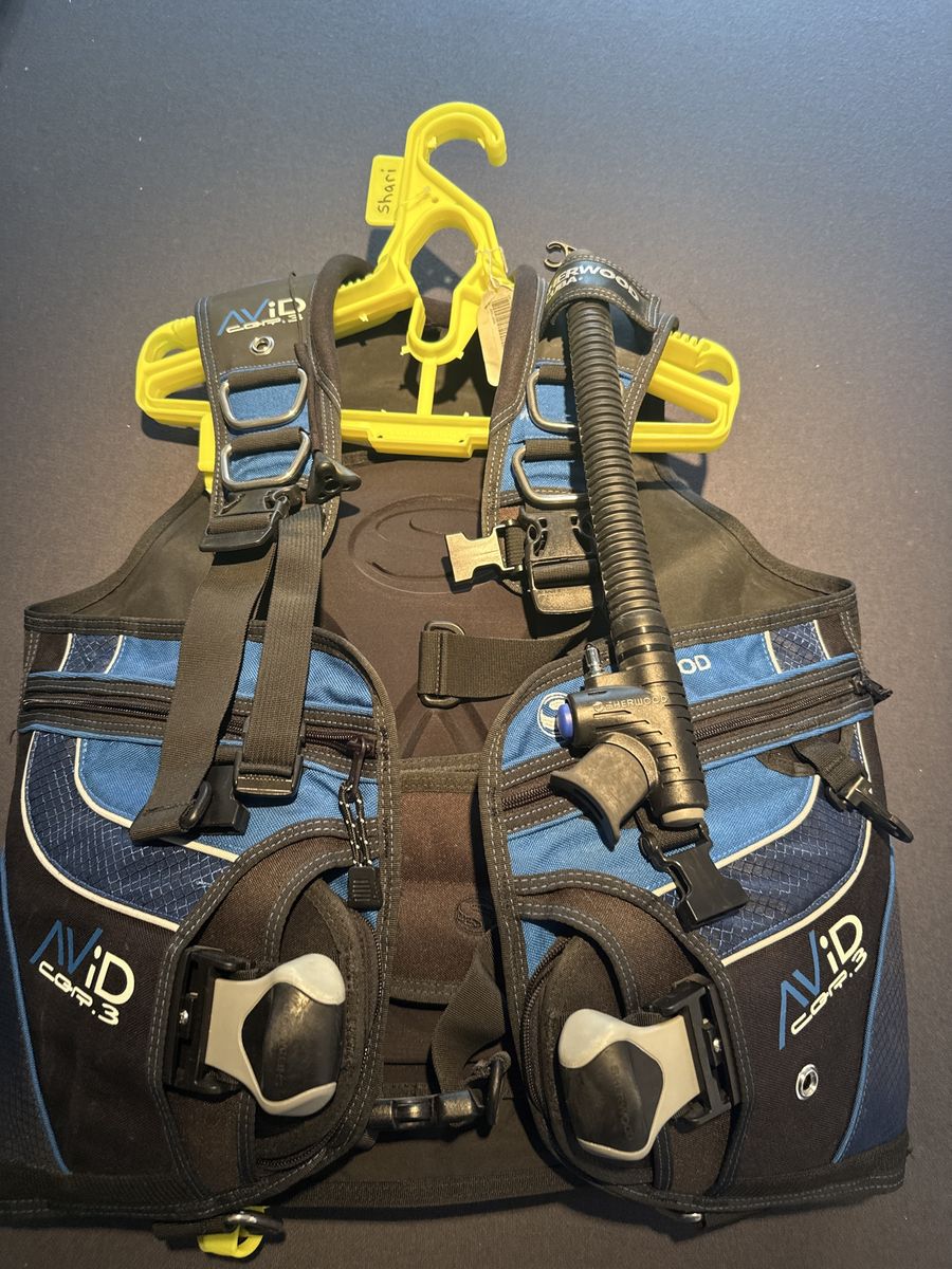 Sherwood AVID Comp. 3 Scuba Diving BCD, Blue/Black, Integrated Weights size large new