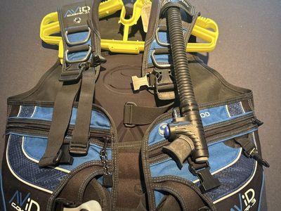 Sherwood AVID Comp. 3 Scuba Diving BCD, Blue/Black, Integrated Weights size large new