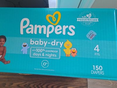 Pamper size 4 /150 count diapers
