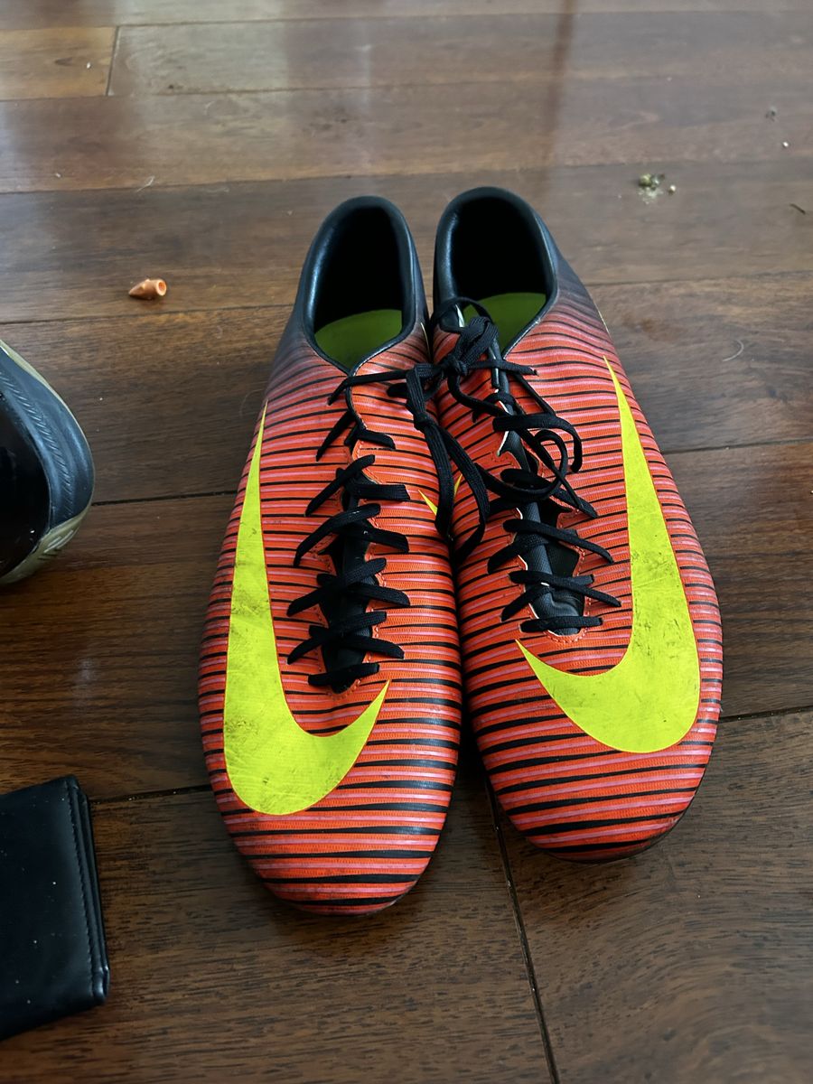 Nike Mercurial Soccer Cleats Orange Black Yellow Striped Used size 13 men