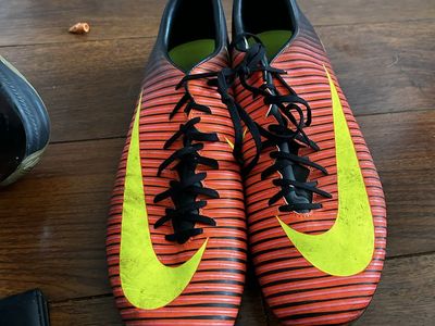 Nike Mercurial Soccer Cleats Orange Black Yellow Striped Used size 13 men