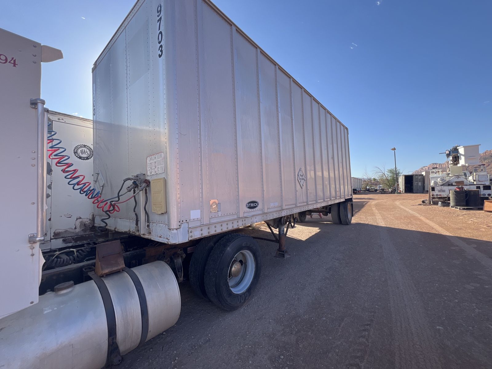 Used Strick 30ft Dry Van Semi-Trailer - Cargo Transport
