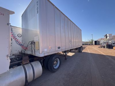 Used Strick 30ft Dry Van Semi-Trailer - Cargo Transport