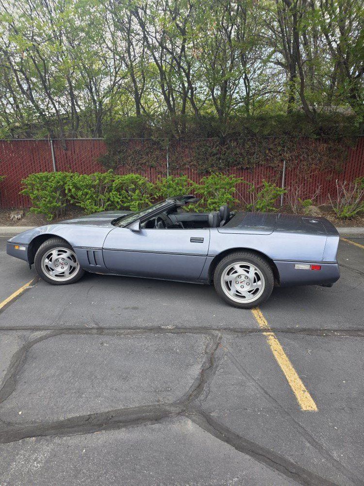 1990 CHEVROLET CORVETTE