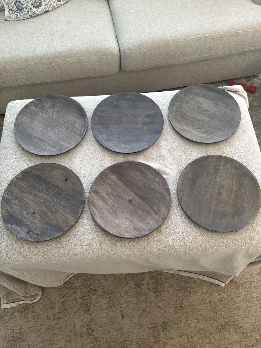 Main image 6