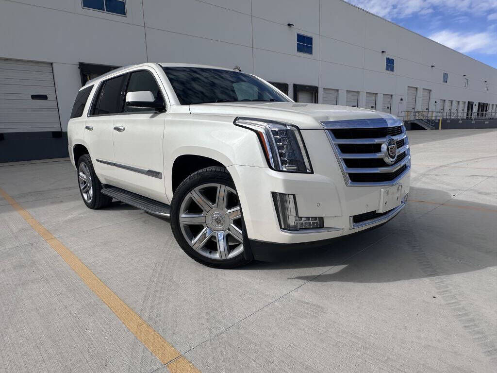 2015 CADILLAC ESCALADE Luxury