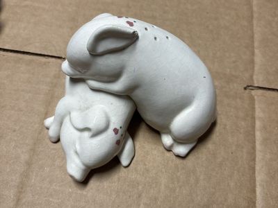 Ceramic Pig Salt and Pepper Shakers