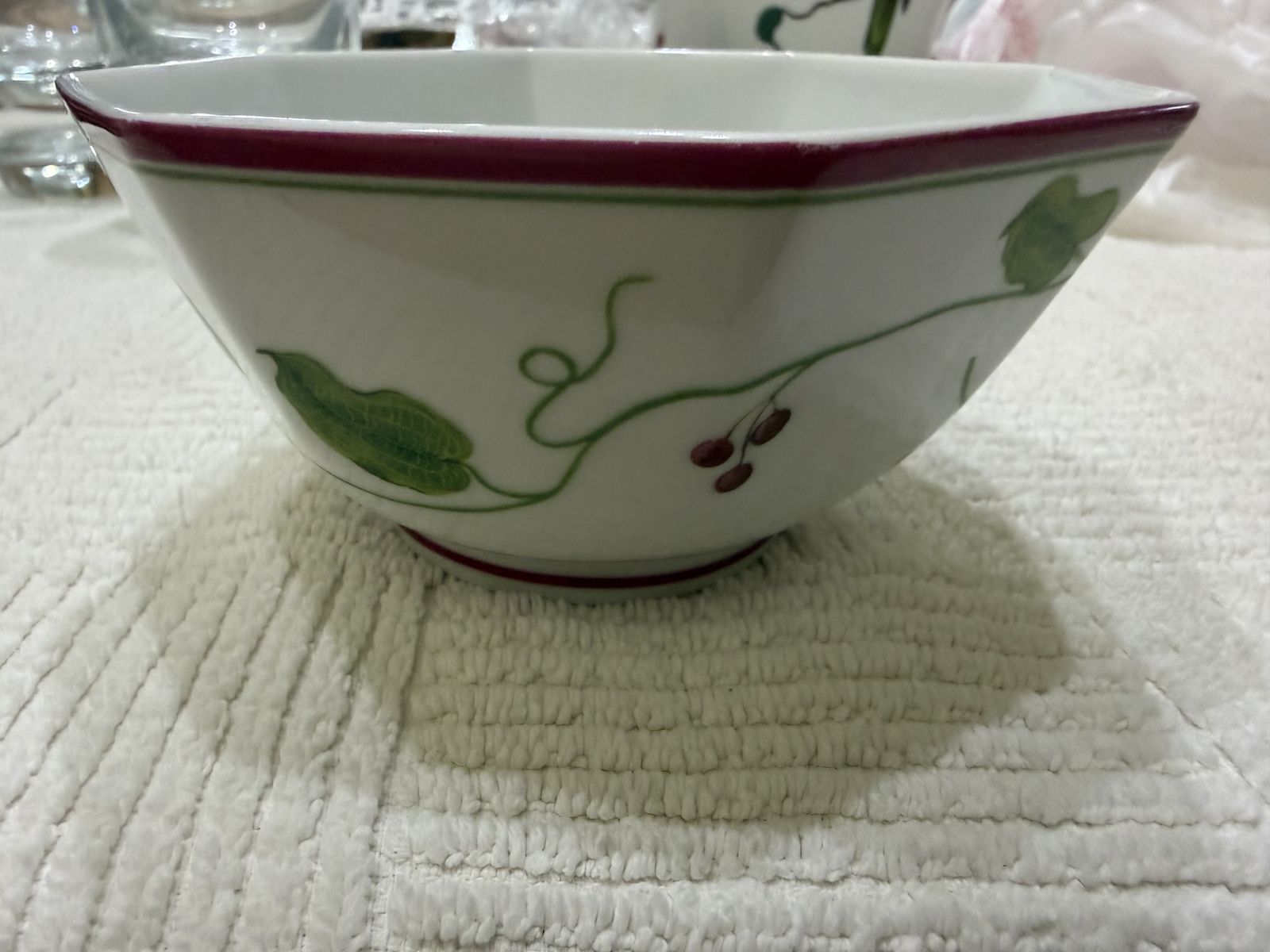 Main image 3