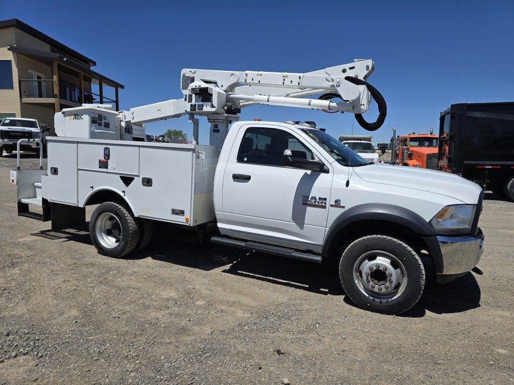 2017 Dodge Ram 5500 45' 4wd Bucket Truck 80k Miles